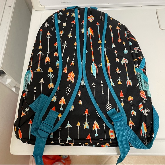 🏷️ARROW PRINT BACKPACK - Picture 15 of 16
